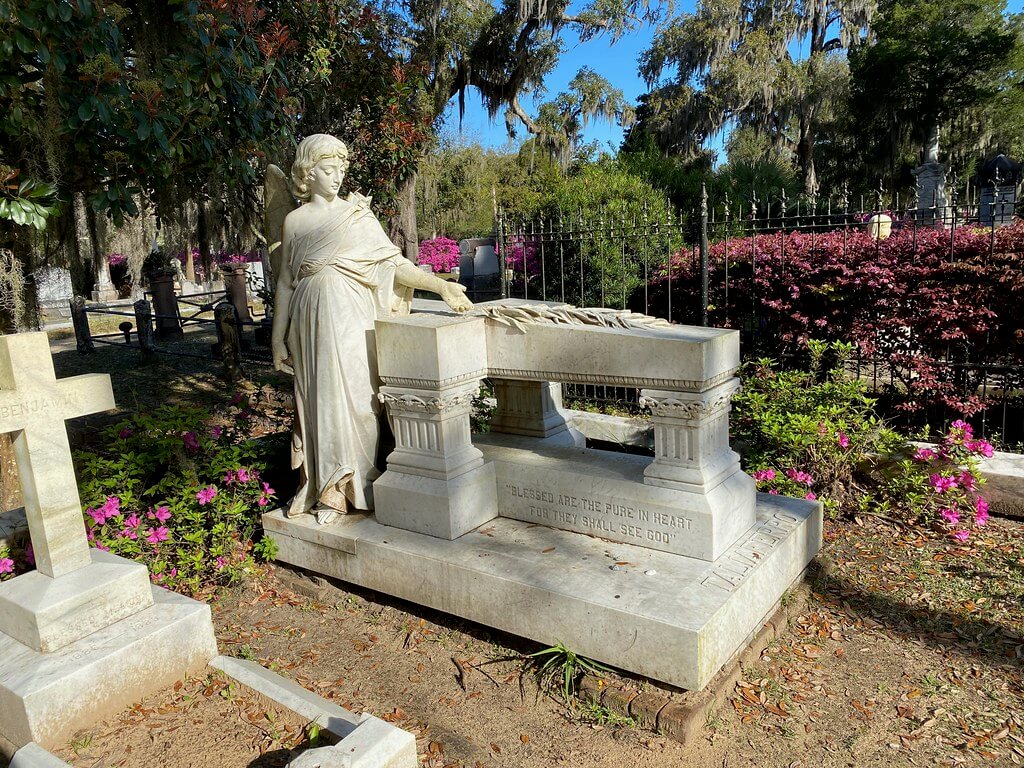 Taliaferro tomb | Bonaventure Cemetery