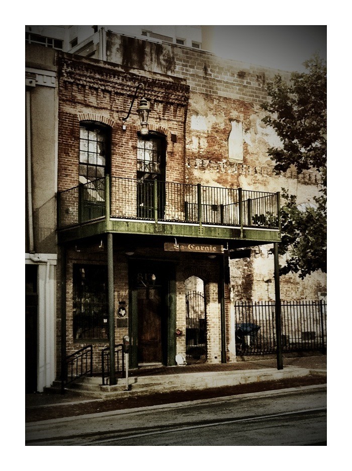 La Carafe Wine Bar – Houston, Texas