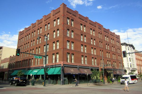 Oxford Hotel, Denver - credit Wally Gobetz