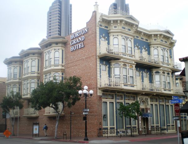 Horton Grand Hotel 